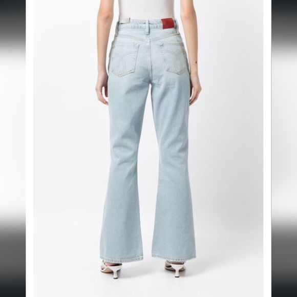 FIORUCCI women's jeans, waist 29, length 31, light blue wash, high rise, flared. - Picture 3 of 14